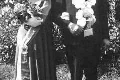 1953 Alois Riemann (1913 - 2007) und Paula Riemann geb. Holtmann (1916 - 2013)  Hofstaat: Josef und Maria Peters, Hubert und Maria Greshake.