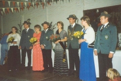 1987 Hubert Severt und Mechthild Severt geb. Paschen  Hofstaat (v.l.): Werner und Martina Lehmkuhl, Johannes und Elfriede Ahlbrandt.