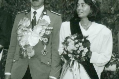 1994 Heinz Schulze Topphoff und Ulrike Schulze Topphoff geb. Becker  Hofstaat: Michael und Marie-Theres Brandherm, Jürgen und Michaele Kortenjan, Klaus und Petra Lehrmann, Thomas und Mechthild Holtmann.