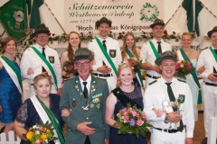 2018 Marius Schulte und Verena Holtmann  Hofstaat (v.l.): Darius Markfort-Wiegert und Christiane Rottwinkel,  Oliver Hollmann und Anna-Maria Hahn, Kai König und Laura Stegemann, René Hülsmann und Carolin Brockmann.