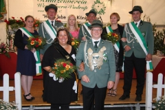 2014 Carsten Pohlmann und Christina Westemeyer  Hofstaat (v.l.): Christian und Bianca Ahlbrandt Christian und Ellen Pohlmann Stephan und Sonja Hesse