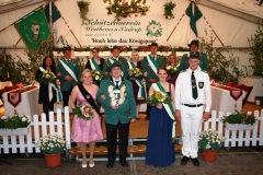 2013 Manuel Dange und Nicole Dange geb. Loddenkötter  Hofstaat (v.l.): Christian Beuing und Karla Aponte da La Cruz Oliver Niese und Janine Krabbe  Jochen Niemann und Jennifer Niese André Wewelkamp und Maren Loddenkötter